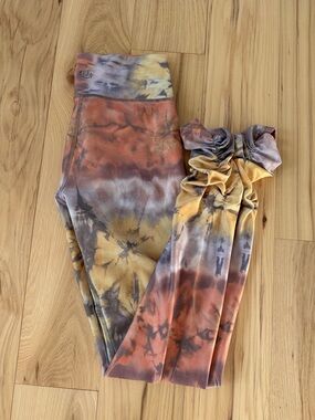 Mika Tie Dye Size S Yoga Leggings Pants
